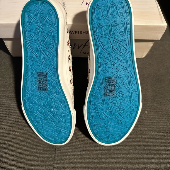 Women’s Blowfish Malibu Shoes - Picture 9 of 11